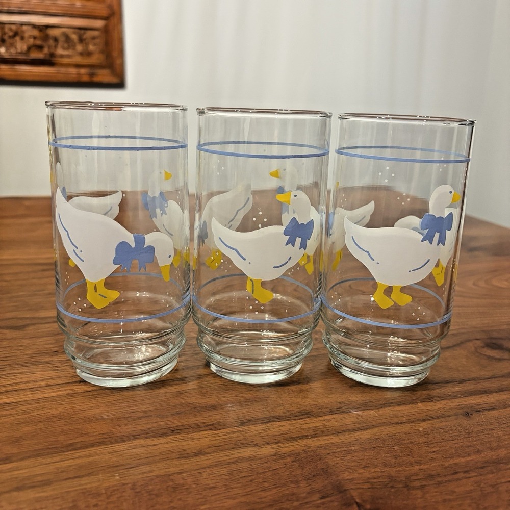 3 Vintage Geese Goose Duck Blue Bow Libbey Anchor Hocking 80's Drinking Glasses